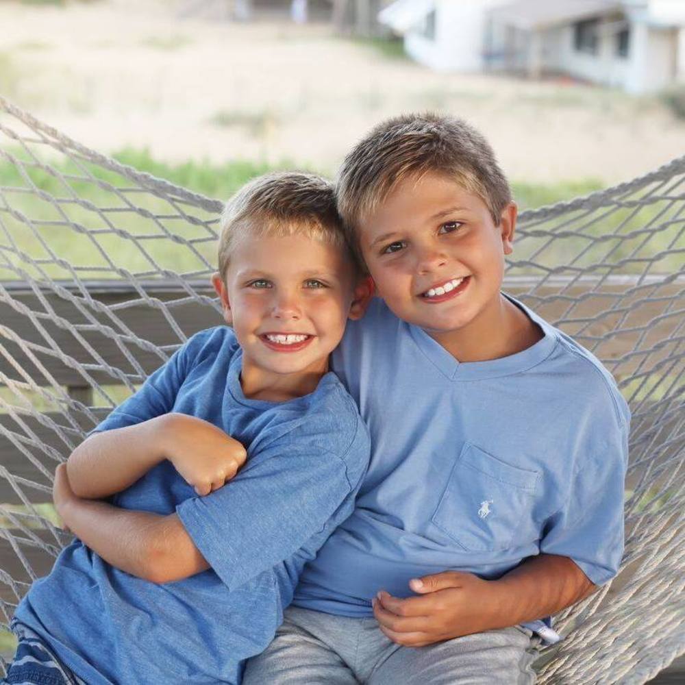 Meet your Posher, Velvet - Picture 1 of 1